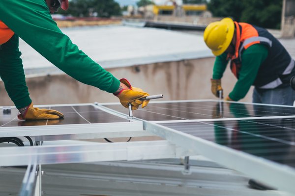 Comment calculer la puissance d'un panneau solaire ?
